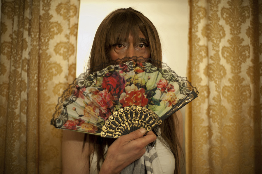 İmge, beden, cinsellik (28): Nazik Armenakyan’ın eserleriyle | Kaos GL - LGBTİ+ Haber Portalı Haber